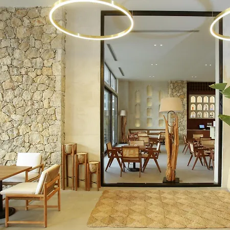 Oricon Coast Hotel